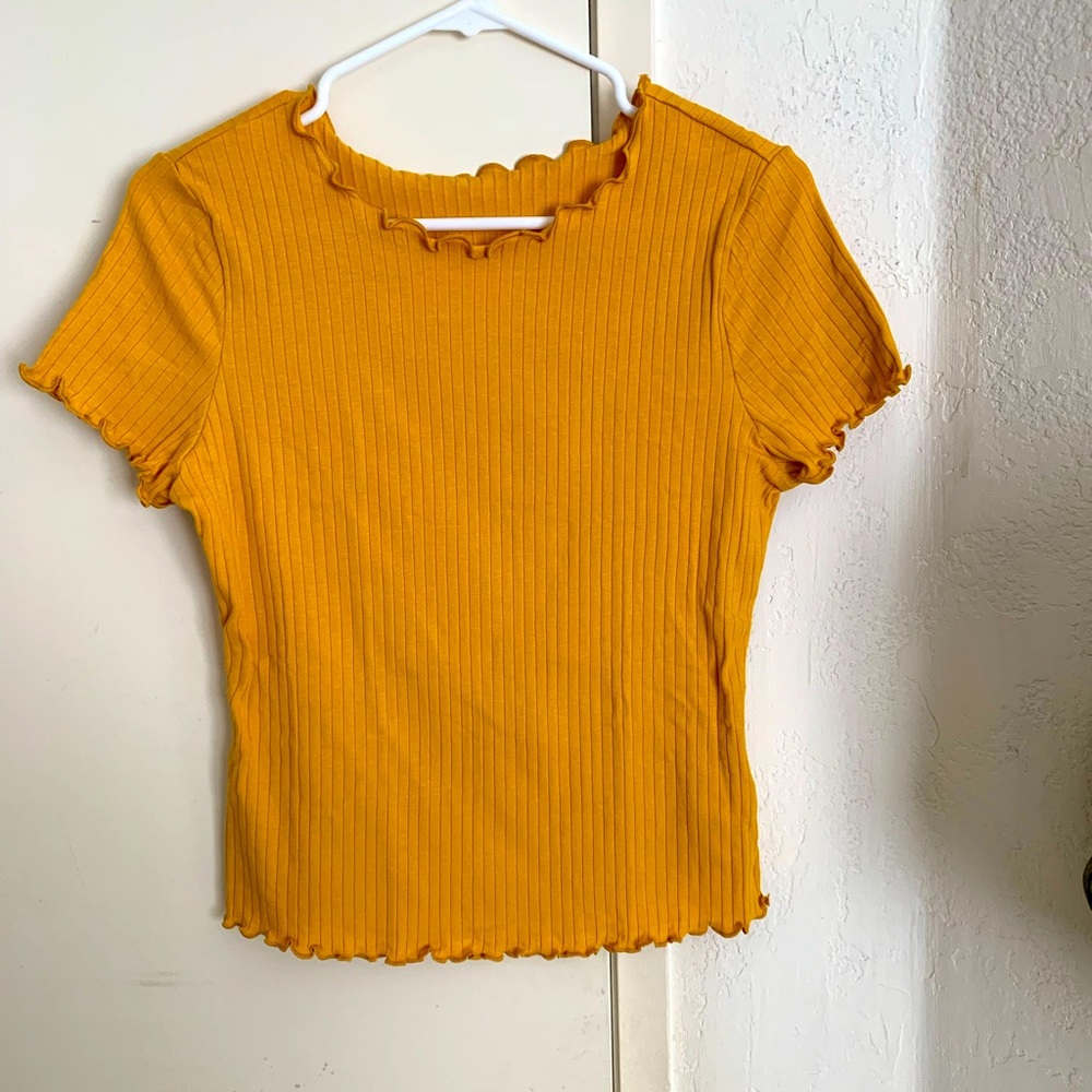 🧡 BEAUTIFUL TEE 🧡